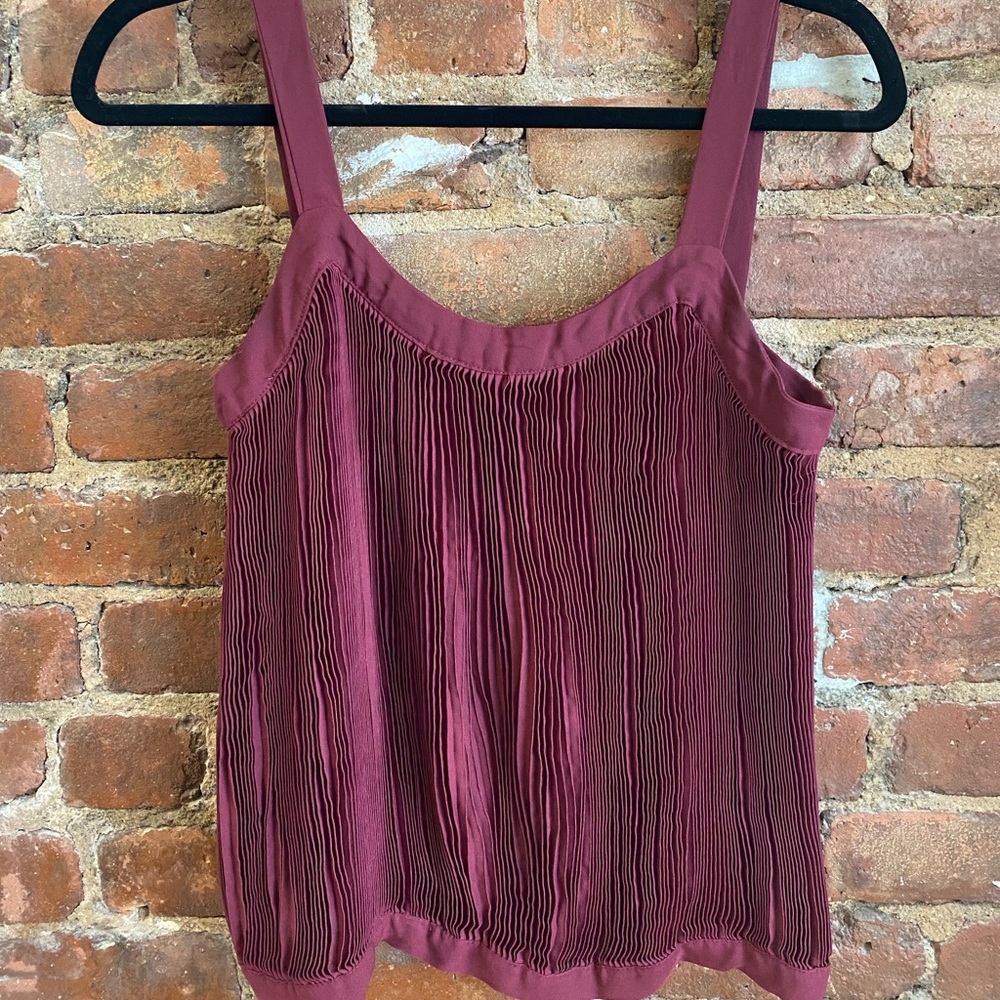 Anthropologie maroon accordion tank!